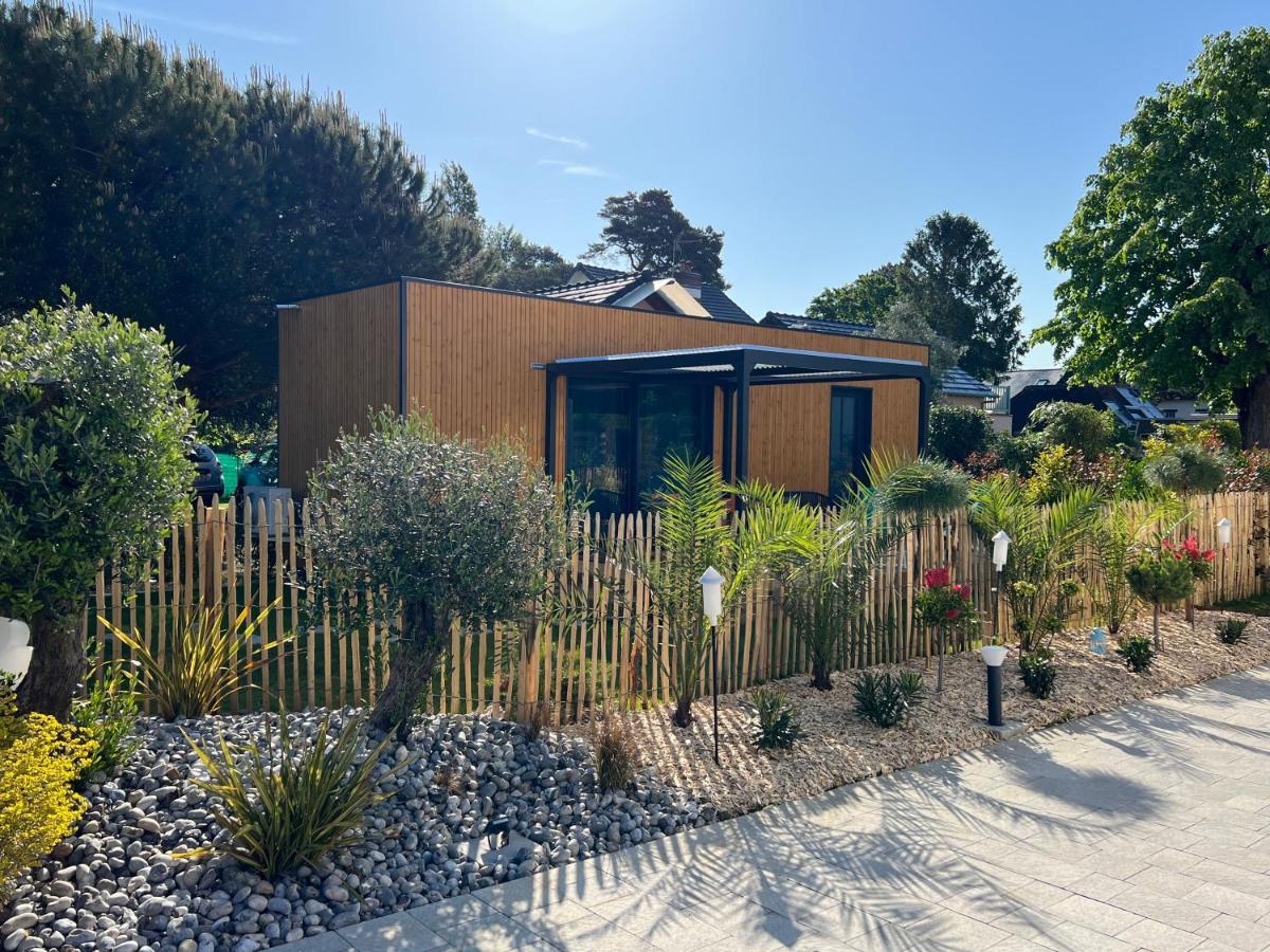 Charmante Maison A 2 Pas De La Avec Son Jardin Pour 2 Adultes Et 2 Enfants Merville-Franceville-Plage