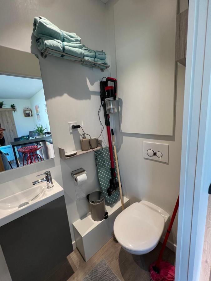 Charmante Maison A 2 Pas De La Avec Son Jardin Pour 2 Adultes Et 2 Enfants Apartment *